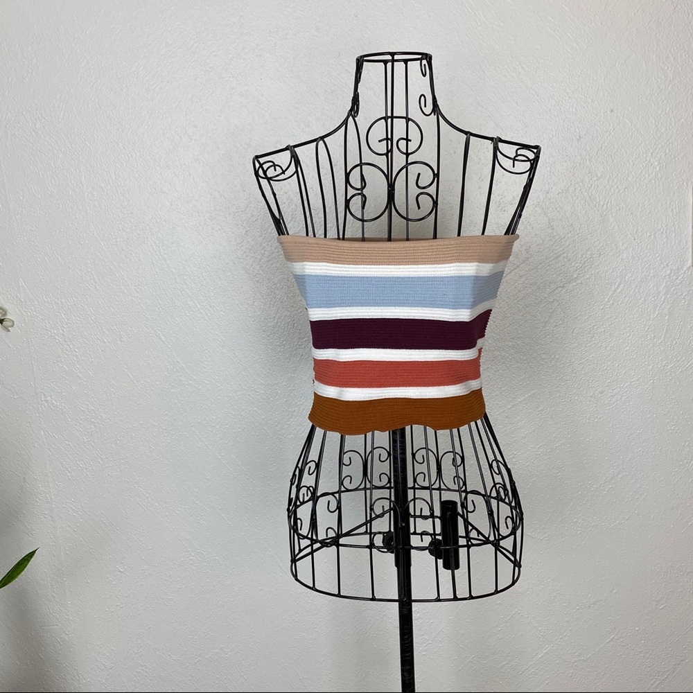 Tillys Ribbed Bandeau Top - Picture 2 of 5